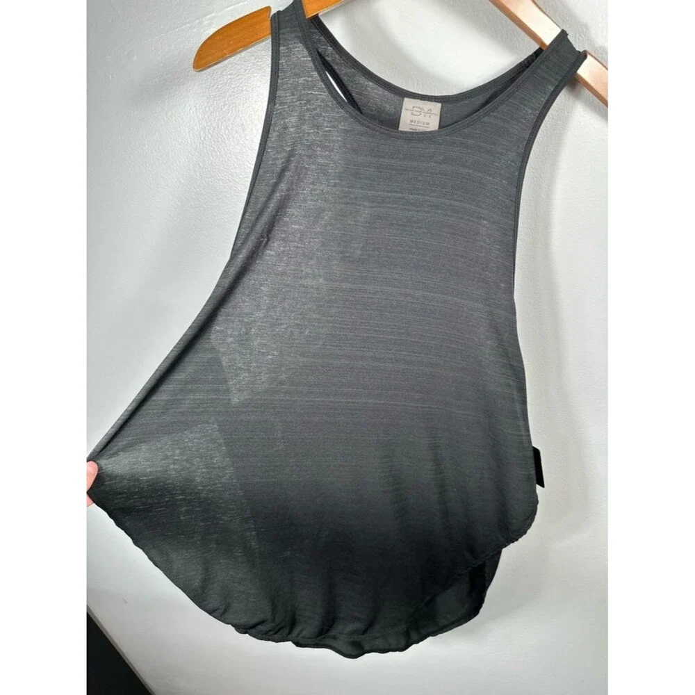 DYI Define Your Inspiration Lightweight Black Tank Top NWT Size Medium Workout